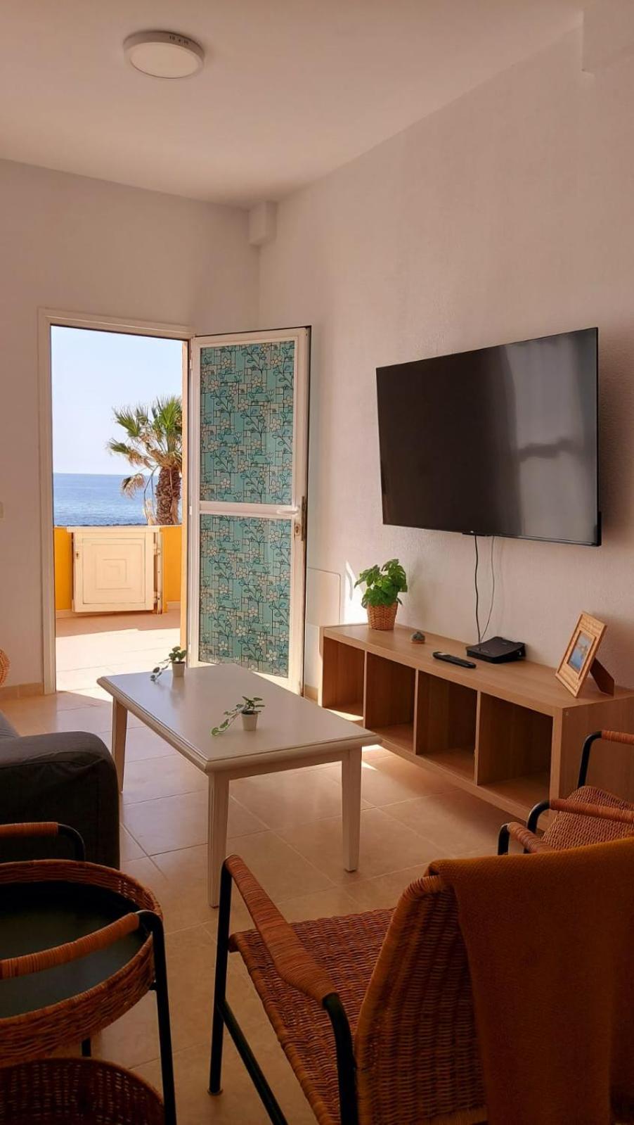 Апартаменты La Marea Baja Пуэртито-де-Гуимар Экстерьер фото